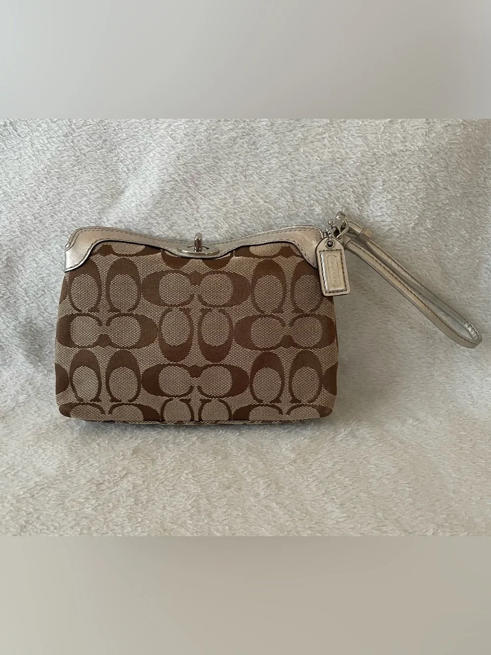 NWOT Coach Brown Signature Canvas Wristlet with Metallic Silver Trim